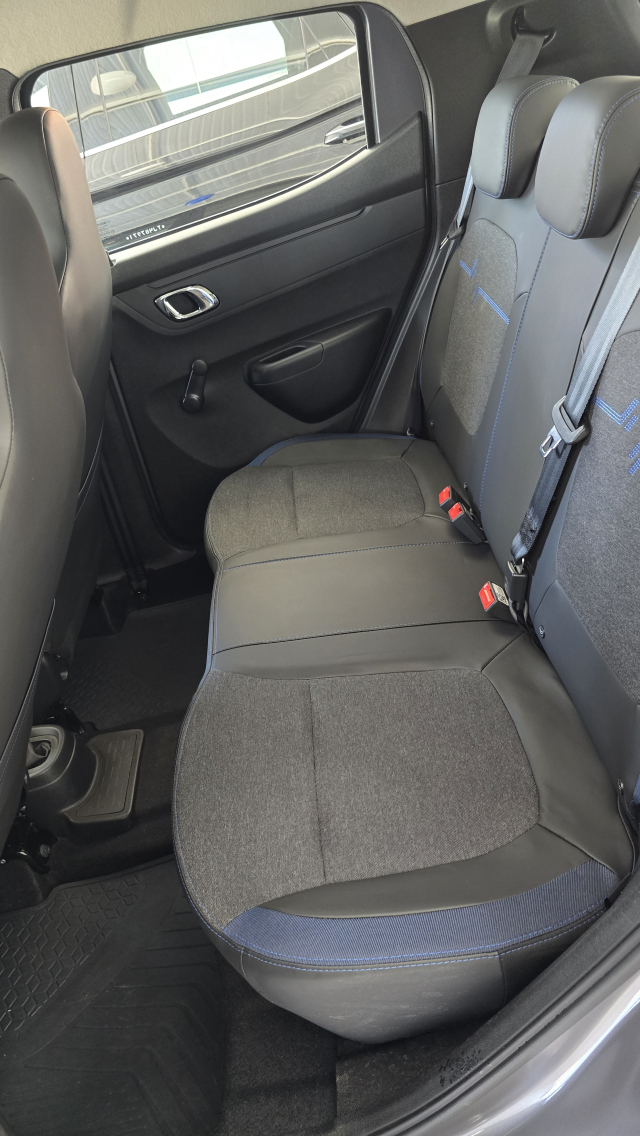 Renault KWID 1.0 12V SCE FLEX ICONIC MANUAL 16