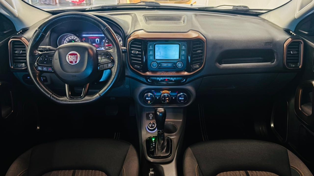 fiat toro 2.0 16v turbo diesel volcano 4wd at9 4p automatico 20195