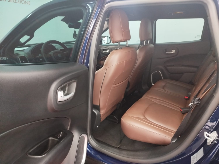 fiat toro 2.0 16v turbo diesel ranch 4wd at9 4p automatico 20259