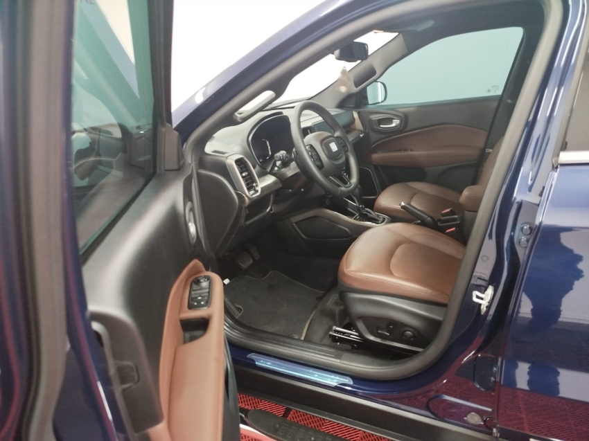 fiat toro 2.0 16v turbo diesel ranch 4wd at9 4p automatico 20258