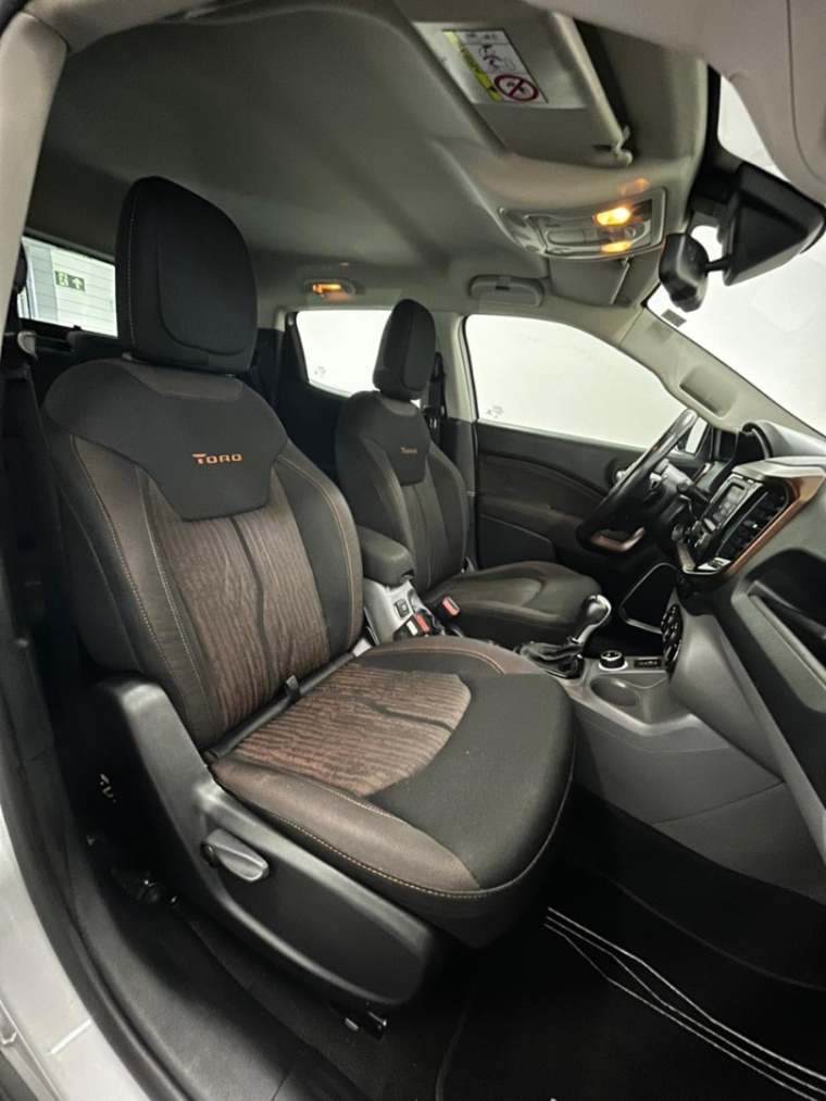 fiat toro 2.0 16v turbo diesel volcano 4wd at9 4p automatico 20199