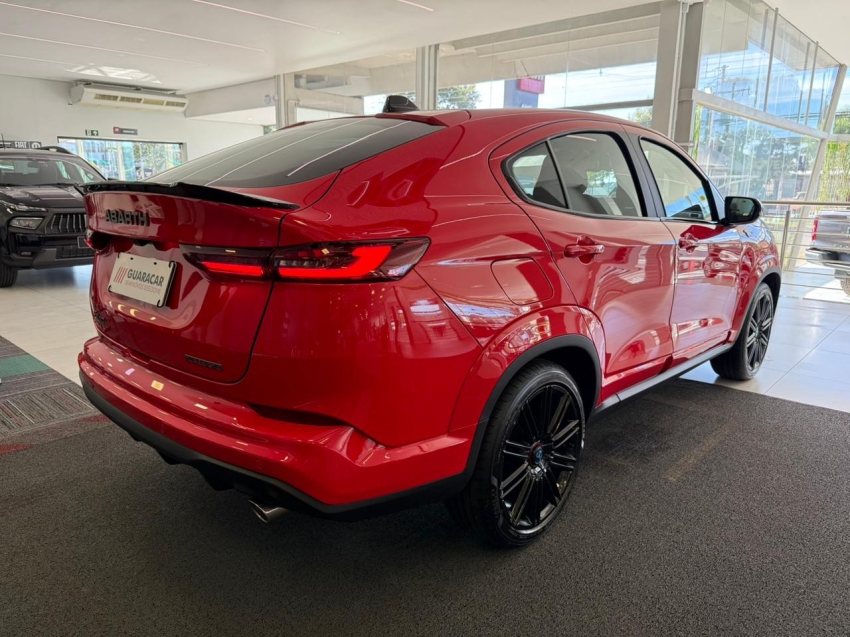 fiat fastback 1.3 turbo 270 flex abarth at6 4p automatico 20263