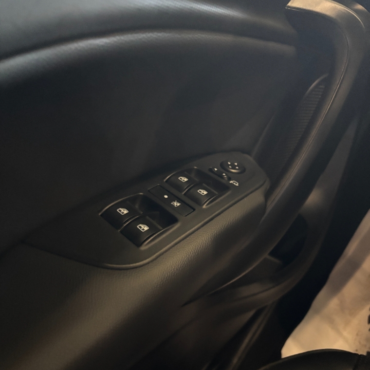 fiat argo 1.3 firefly flex trekking cvt 5p automatico 2024 fiat argo 1.3 firefly flex trekking cvt 5p automatico 2024