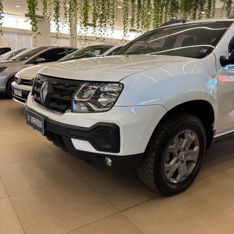 renault oroch 1.6 16v sce flex intense manual 5p 2023 renault oroch 1.6 16v sce flex intense manual 5p 2023