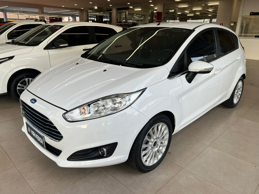 ford fiesta 1.6 titanium hatch 16v flex 4p powershift 5p automatico 2015 ford fiesta 1.6 titanium hatch 16v flex 4p powershift 5p automatico 2015