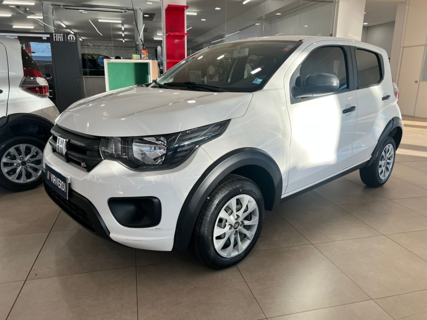 fiat mobi 1.0 evo flex like. manual 5p 2022 fiat mobi 1.0 evo flex like. manual 5p 2022