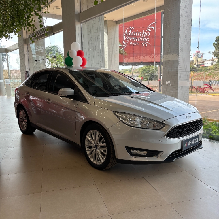 ford focus 2.0 se plus 16v flex 4p powershift 5p automatico 2018 ford focus 2.0 se plus 16v flex 4p powershift 5p automatico 2018