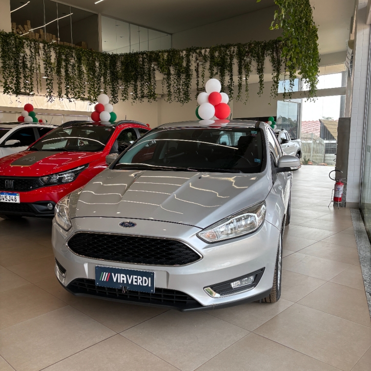 ford focus 2.0 se plus 16v flex 4p powershift 5p automatico 2018 ford focus 2.0 se plus 16v flex 4p powershift 5p automatico 2018