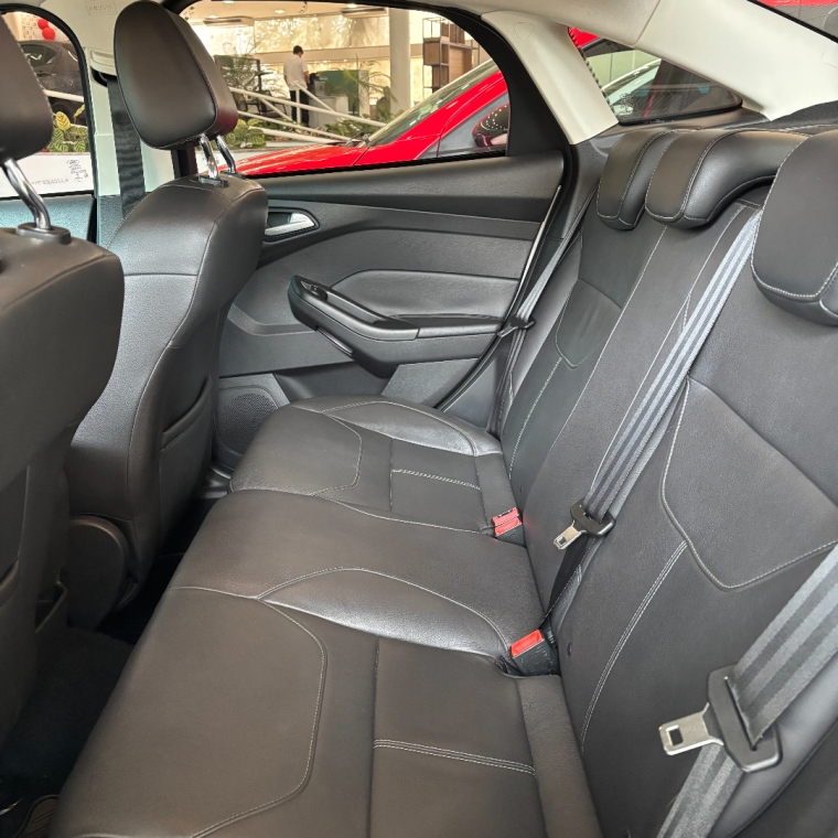 ford focus 2.0 se plus 16v flex 4p powershift 5p automatico 2018 ford focus 2.0 se plus 16v flex 4p powershift 5p automatico 2018