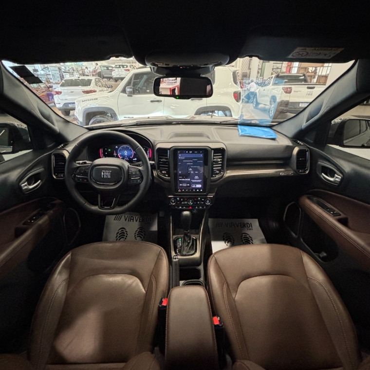 fiat toro 2.0 16v turbo diesel ranch 4wd at9 4p automatico 2025