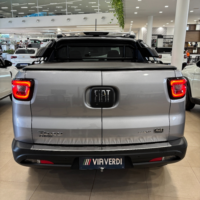 fiat toro 2.0 16v turbo diesel ranch 4wd at9 4p automatico 2025