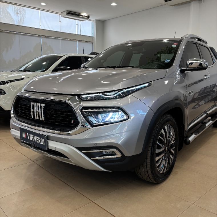 fiat toro 2.0 16v turbo diesel ranch 4wd at9 4p automatico 2025