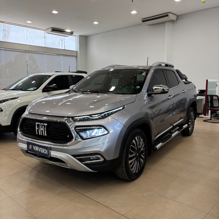 fiat toro 2.0 16v turbo diesel ranch 4wd at9 4p automatico 2025