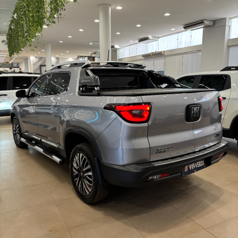 fiat toro 2.0 16v turbo diesel ranch 4wd at9 4p automatico 2025