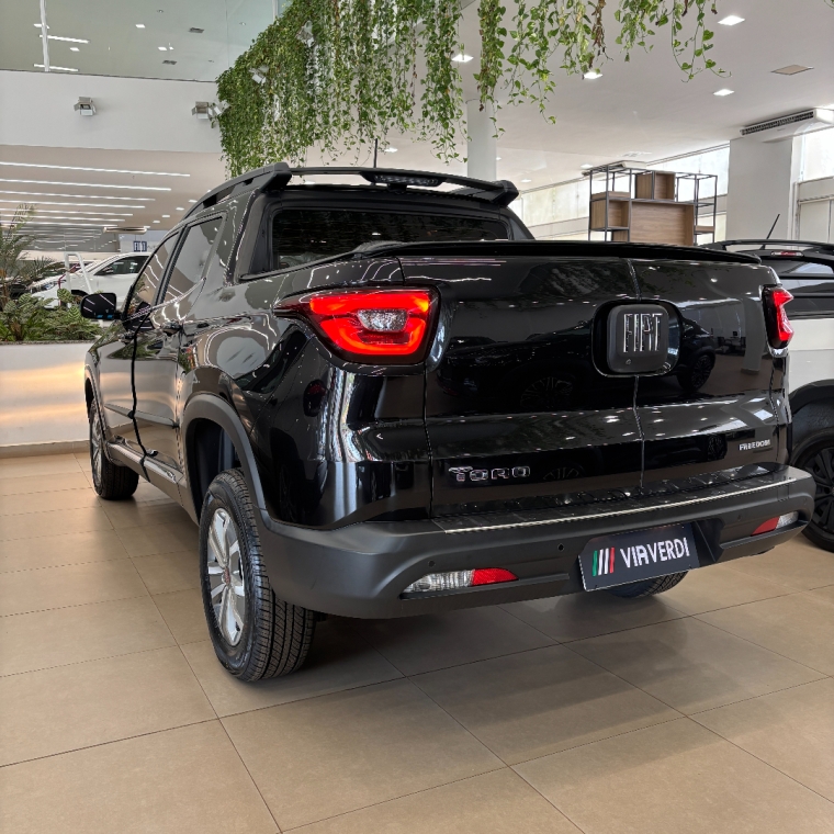 fiat toro 1.8 16v evo flex freedom at6 4p automatico 2019 fiat toro 1.8 16v evo flex freedom at6 4p automatico 2019