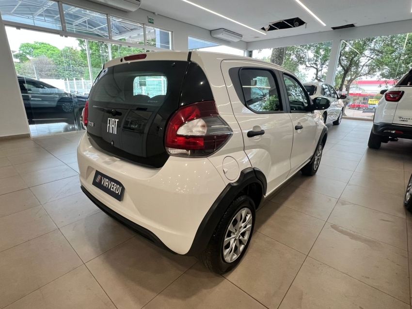 fiat mobi 1.0 evo flex like. manual 5p 2024 fiat mobi 1.0 evo flex like. manual 5p 2024