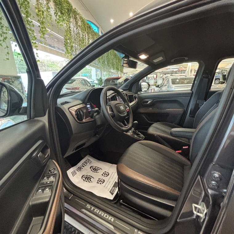 fiat strada 1.0 turbo 200 flex ranch cd cvt 4p automatico 2025 fiat strada 1.0 turbo 200 flex ranch cd cvt 4p automatico 2025