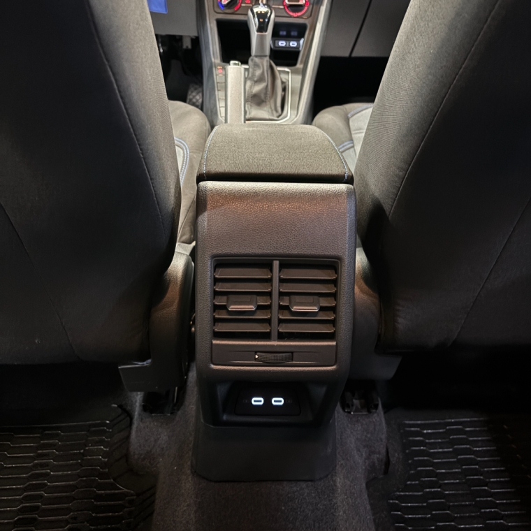 volkswagen nivus 1.0 200 tsi total flex comfortline automatico 4p 202321