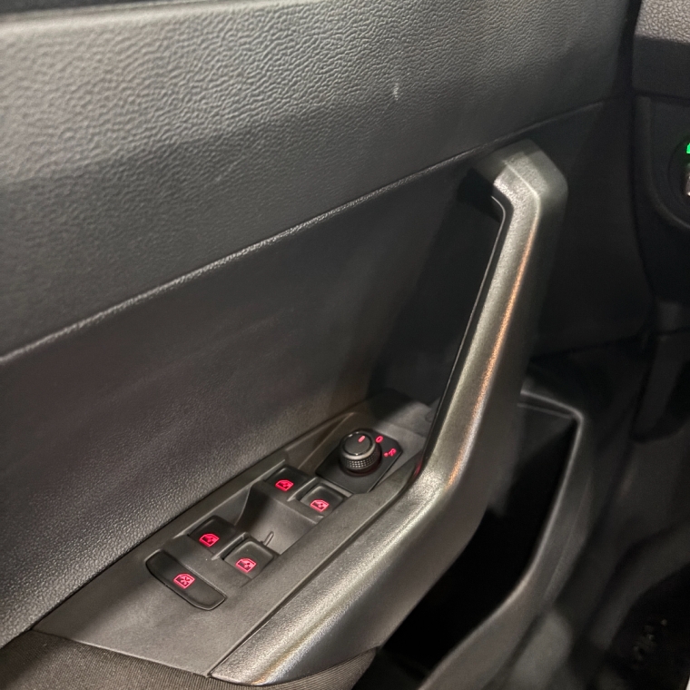 volkswagen nivus 1.0 200 tsi total flex comfortline automatico 4p 20238