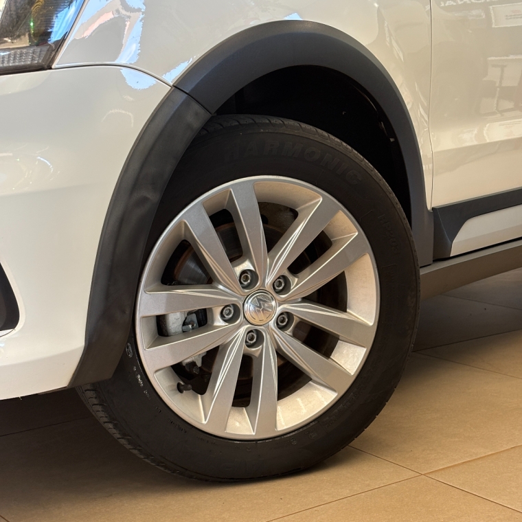 volkswagen fox 1.0 mpi track 12v flex 4p manual 5p 20174