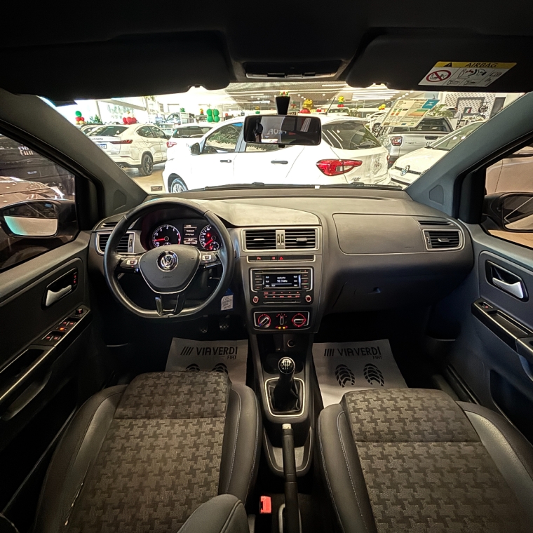 volkswagen fox 1.0 mpi track 12v flex 4p manual 5p 20179