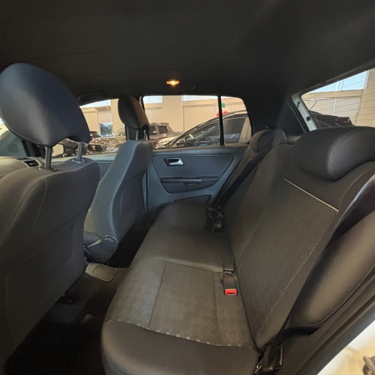 volkswagen fox 1.0 mpi track 12v flex 4p manual 5p 201716