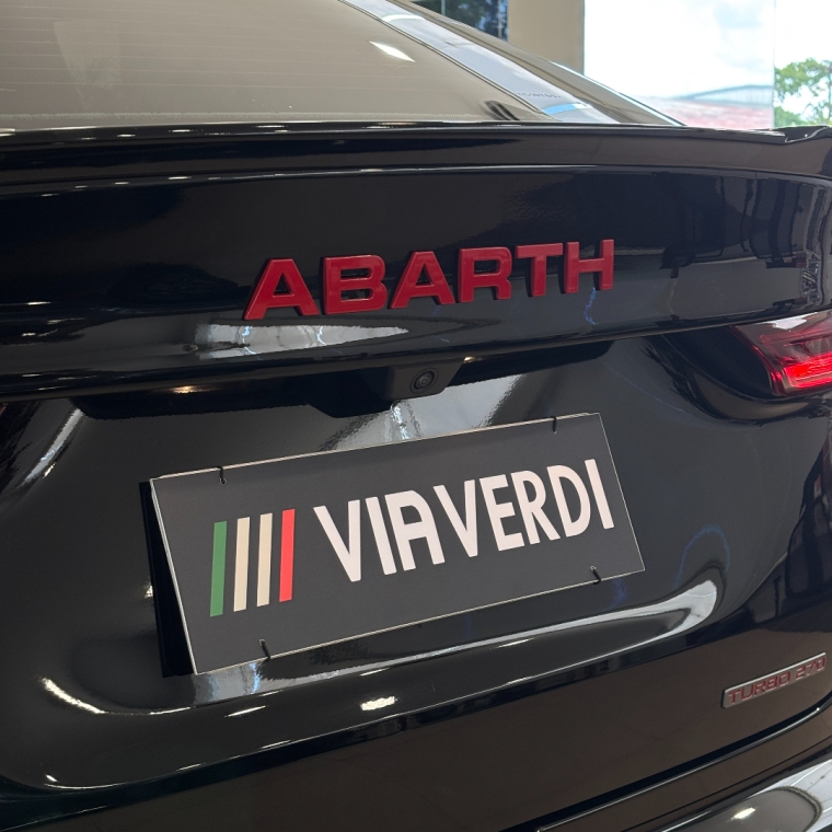 fiat fastback 1.3 turbo 270 flex abarth at6 4p automatico 202520