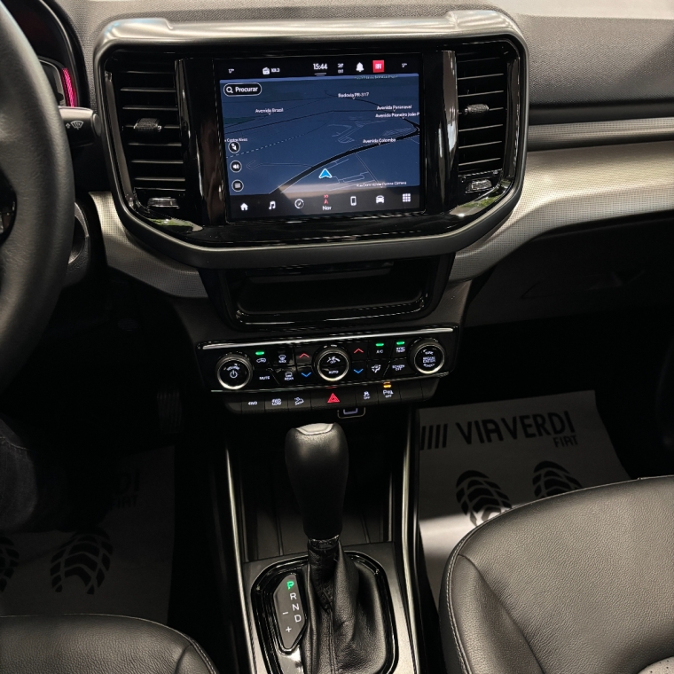 fiat toro 2.0 16v turbo diesel volcano 4wd at9 4p automatico 202412