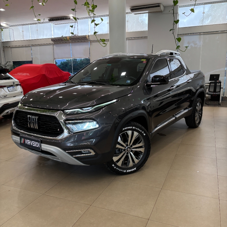 fiat toro 2.0 16v turbo diesel volcano 4wd at9 4p automatico 2024