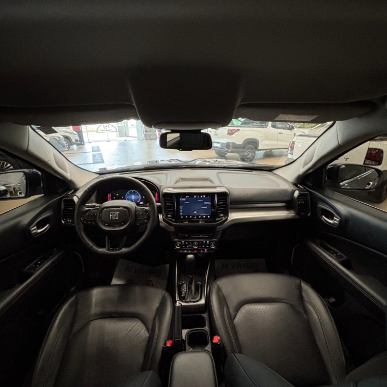 fiat toro 2.0 16v turbo diesel volcano 4wd at9 4p automatico 202418