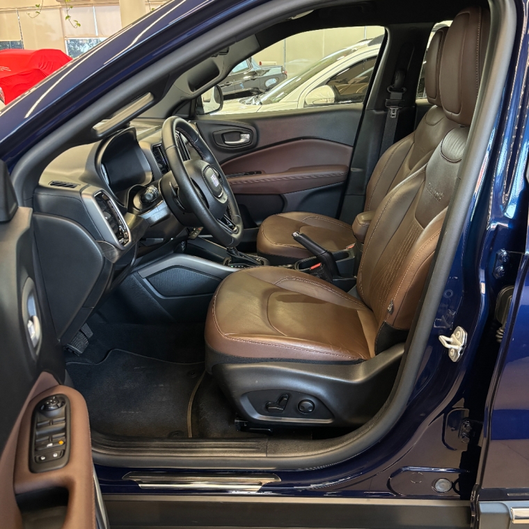 fiat toro 2.0 16v turbo diesel ranch 4wd at9 2.2 4p automatico 20255