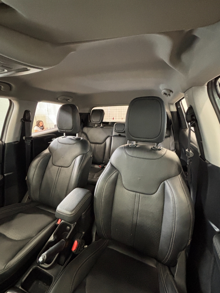 fiat toro 1.3 turbo 270 flex volcano at6 4p automatico 20236