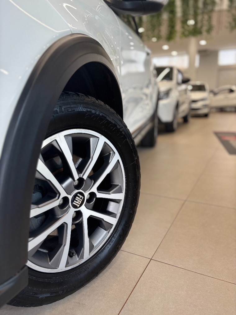 fiat argo 1.3 firefly flex trekking manual 5p 20232