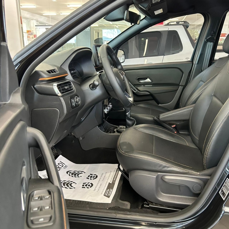 renault oroch 1.3 tce flex outsider x-tronic 4p automatico 20244