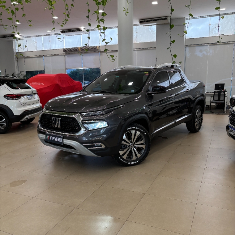fiat toro 2.0 16v turbo diesel volcano 4wd at9 4p automatico 2024