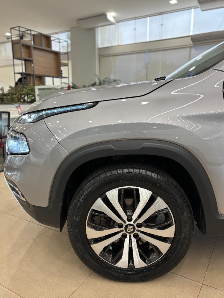 fiat toro 1.3 turbo 270 flex volcano at6 4p automatico 20253