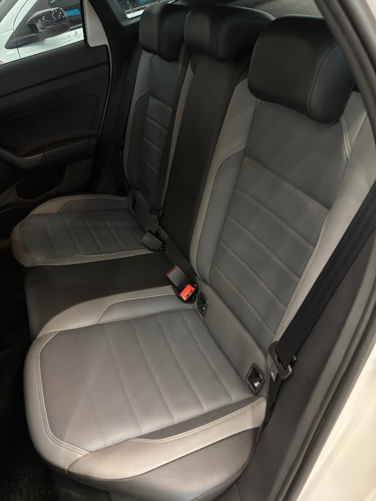 volkswagen nivus 1.0 200 tsi total flex highline automatico 5p 202315