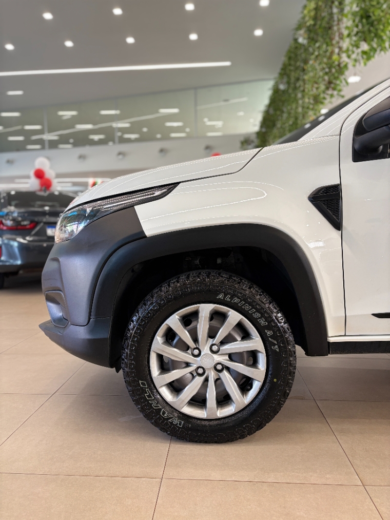 Fiat Strada Freedom 1.3 Flex 8V Cs Plus - foto 4