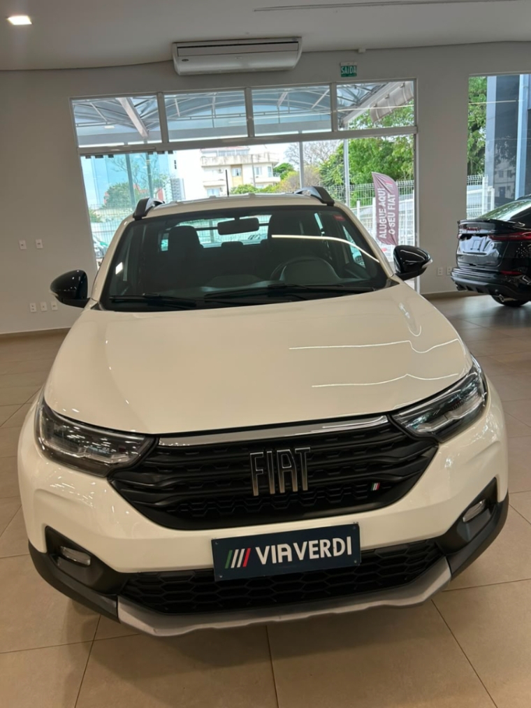 fiat strada 1.3 firefly flex volcano cd cvt 4p automatico 20251
