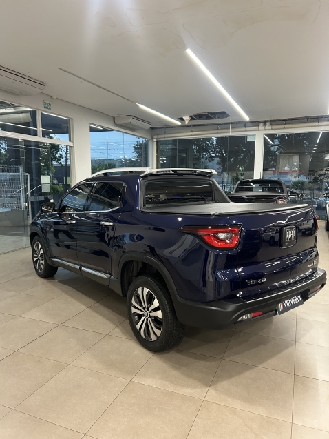 fiat toro 2.0 16v turbo diesel volcano 4wd at9 4p automatico 202514