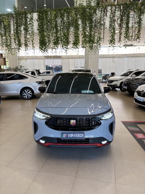 fiat fastback 1.3 turbo 270 flex abarth at6 4p automatico 20241