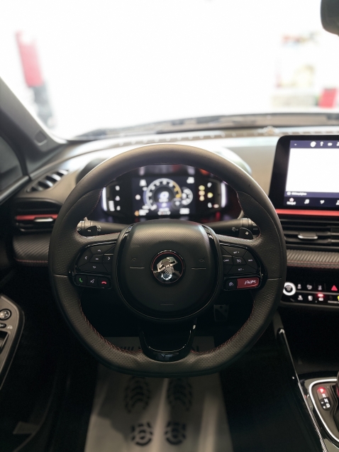 fiat fastback 1.3 turbo 270 flex abarth at6 4p automatico 20246