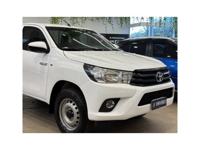 toyota hilux 2.8 4x4 cs 16v turbo diesel 2p manual 2019 toyota hilux 2.8 4x4 cs 16v turbo diesel 2p manual 2019