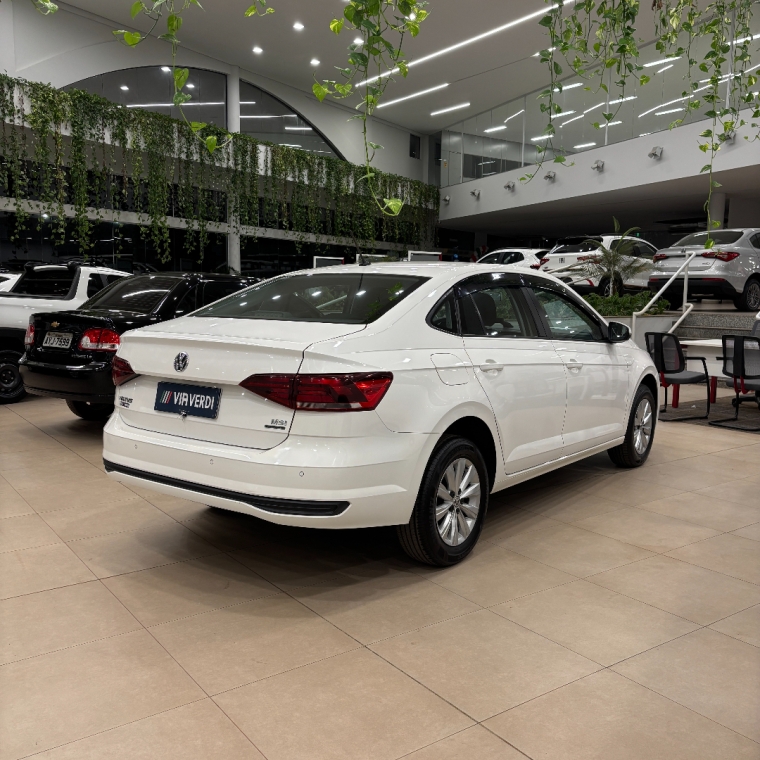 volkswagen virtus 1.6 msi total flex automatico 5p 2020