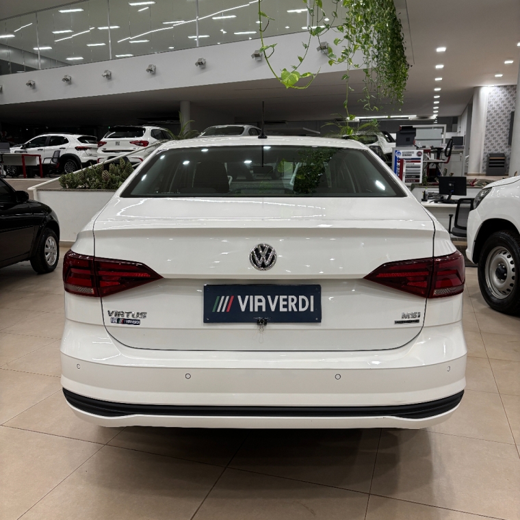 volkswagen virtus 1.6 msi total flex automatico 5p 2020