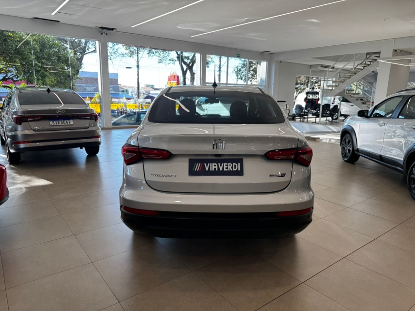 fiat cronos 1.3 firefly flex precision cvt 5p automatico 2023