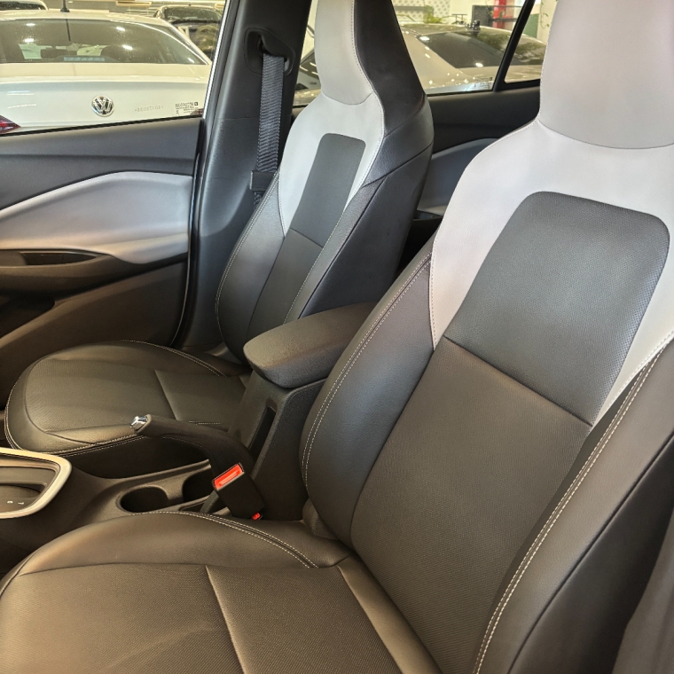 chevrolet onix 1.0 turbo flex plus premier automatico 5p 2025