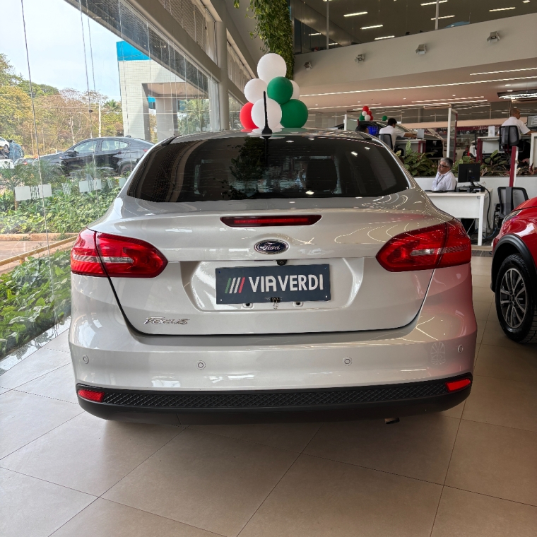ford focus 2.0 se plus 16v flex 4p powershift 5p automatico 2018 ford focus 2.0 se plus 16v flex 4p powershift 5p automatico 2018