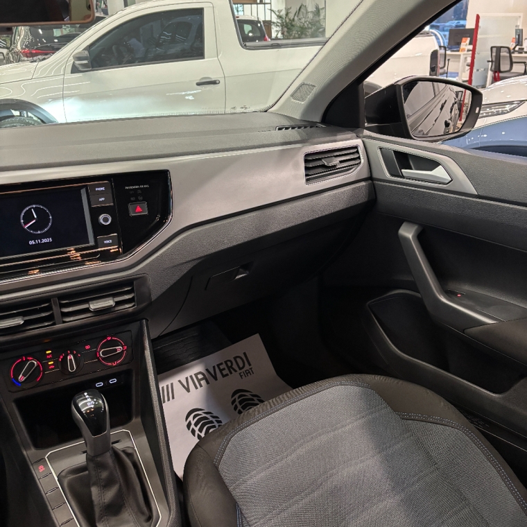 volkswagen nivus 1.0 200 tsi total flex comfortline automatico 4p 202315