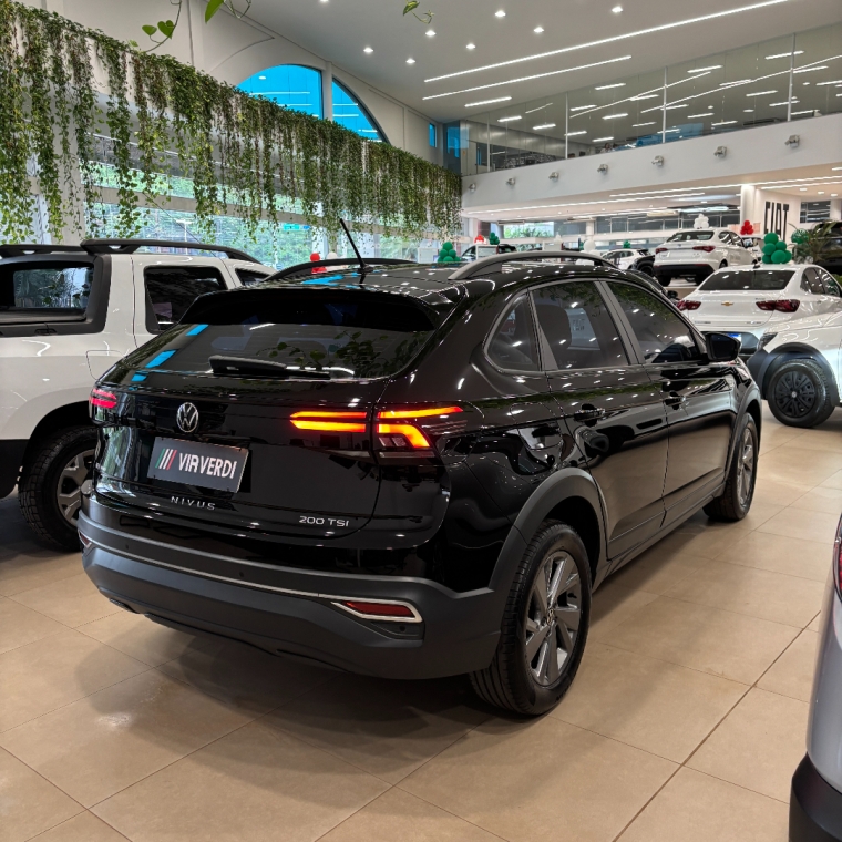 volkswagen nivus 1.0 200 tsi total flex comfortline automatico 4p 202327